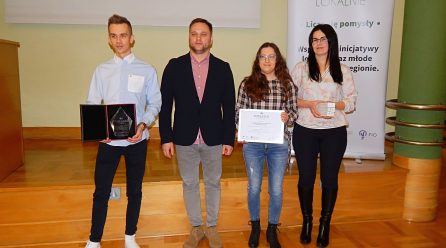 Inicjatywa “Zaprogramujmy świat” nagrodzona!