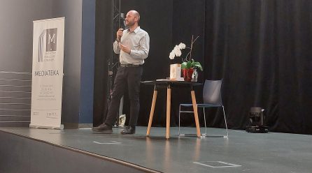 Spotkanie autorskie z Jackiem Łapińskim